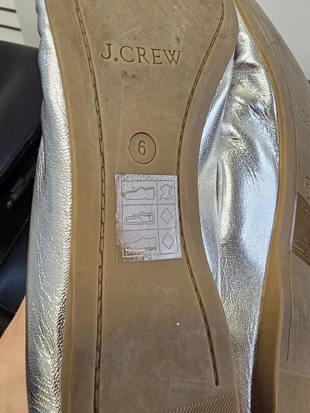 J.Crew Metallic Silver Leather Scrunch Ballet Flats - Size 6